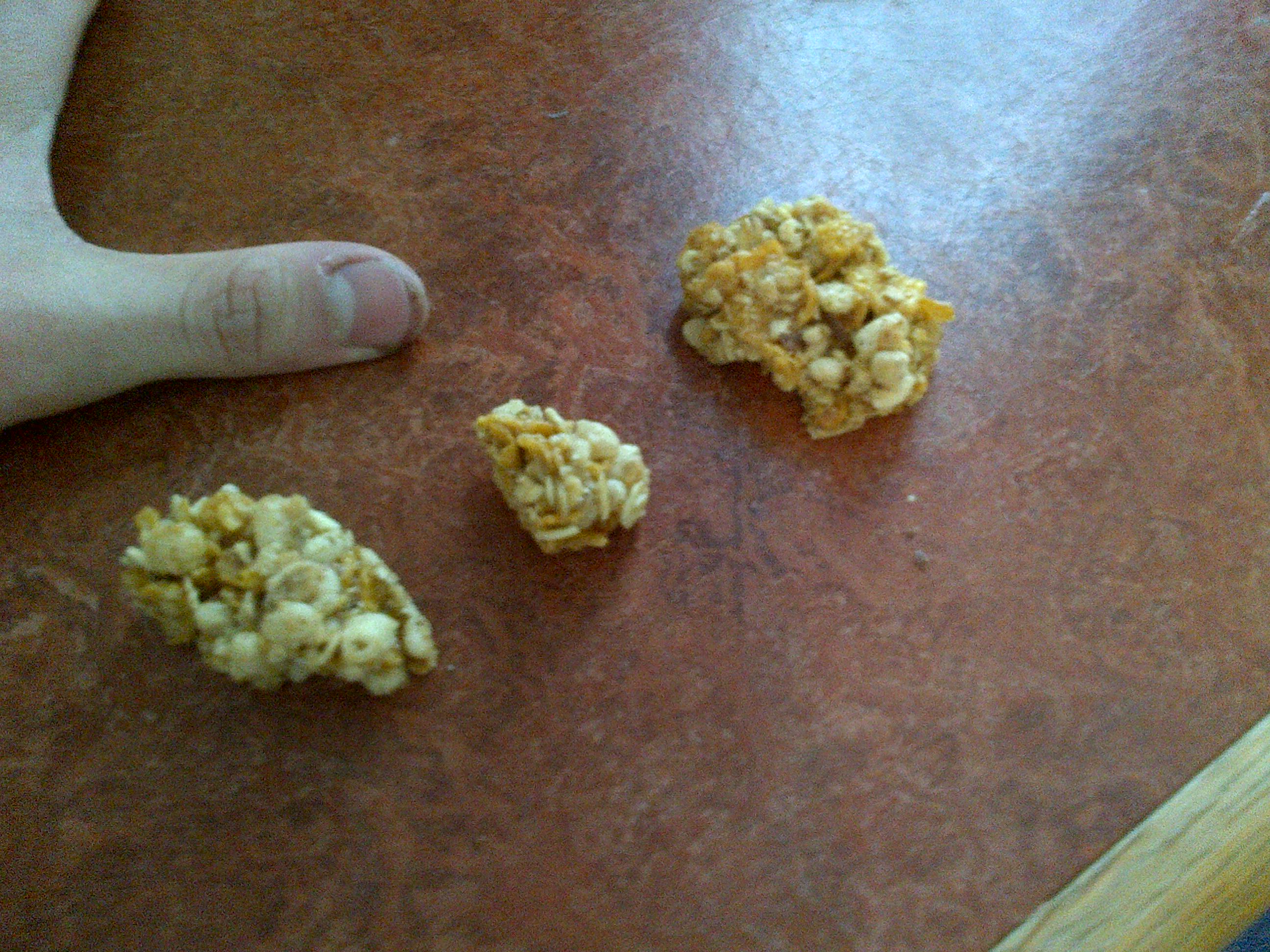 Crunchy Nut Clusters - Chocolate: Cereal Review 